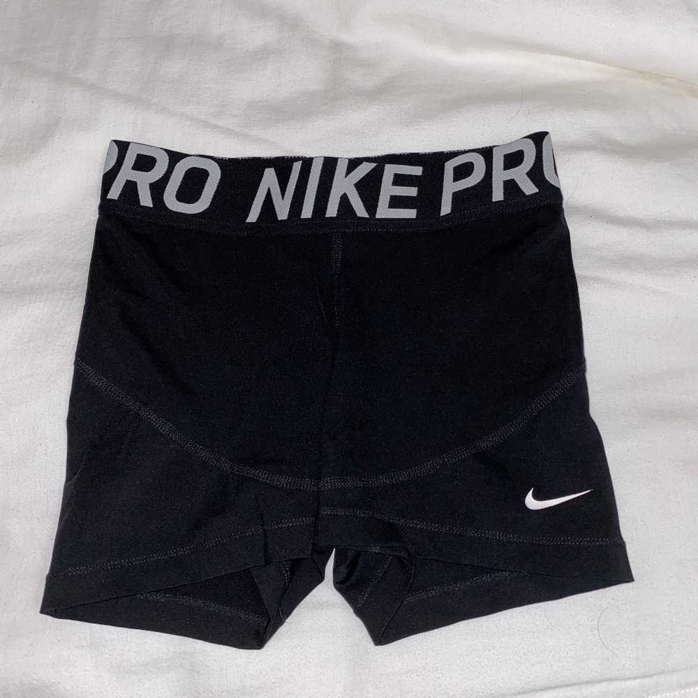 NIKE pro spandex